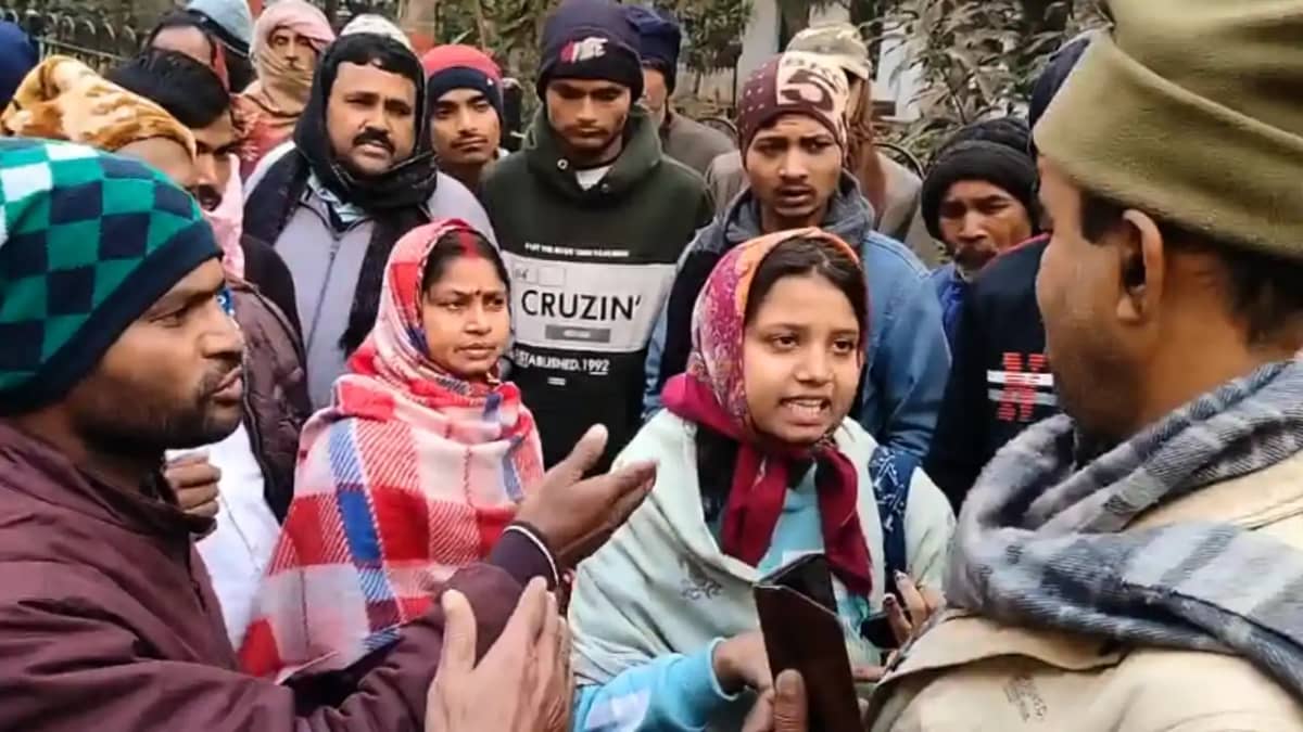 Bihar crime : भागलपुर कोर्ट में पति-पत्नी का 'हाई वोल्टेज ड् Bihar crime : भागलपुर कोर्ट में पति-पत्नी का 'हाई वोल्टेज ड्