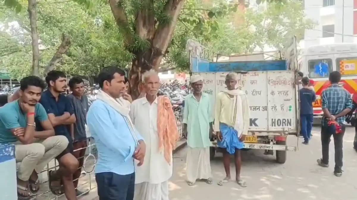Bihar Crime : गोपालगंज में आपसी विवाद को लेकर दो पक्षों में Bihar Crime : गोपालगंज में आपसी विवाद को लेकर दो पक्षों में