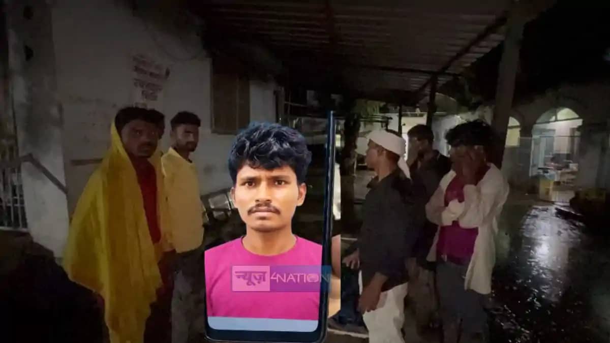 E Rickshaw Hit by Unknown Vehicle One Killed in Nawada E Rickshaw Hit by Unknown Vehicle One Killed in Nawada