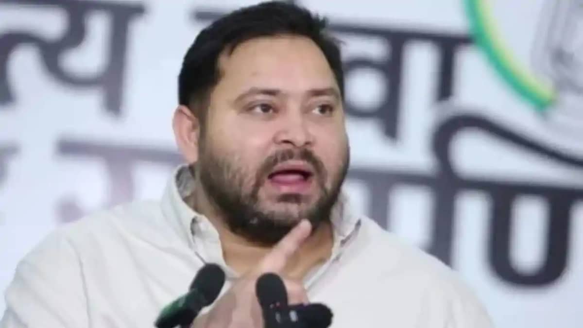 तेजस्वी यादव तेजस्वी यादव