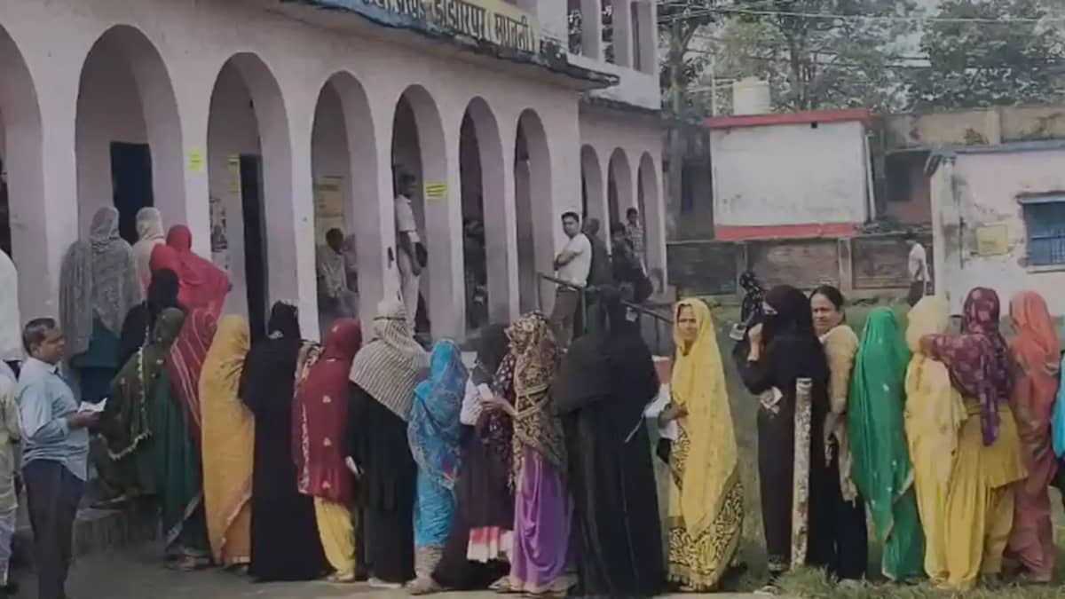 Bihar Vidhansabha Chunav 2025: दूसरे चरण की वोटिंग में सियास Bihar Vidhansabha Chunav 2025: दूसरे चरण की वोटिंग में सियास
