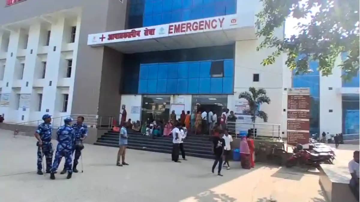 Bihar News : मुंगेर सदर अस्पताल में मरीज की मौत पर भारी हंगा Bihar News : मुंगेर सदर अस्पताल में मरीज की मौत पर भारी हंगा