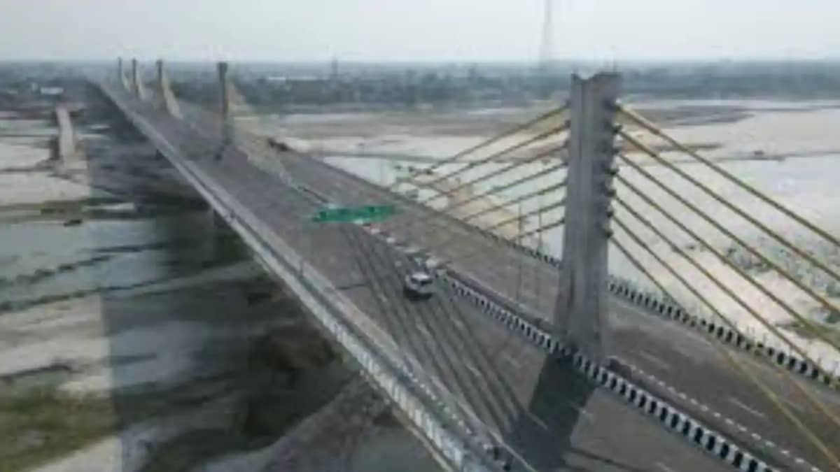 UP Govt to Build 761 Cr Gandak Bridge in Bihar Hours Cut to UP Govt to Build 761 Cr Gandak Bridge in Bihar Hours Cut to