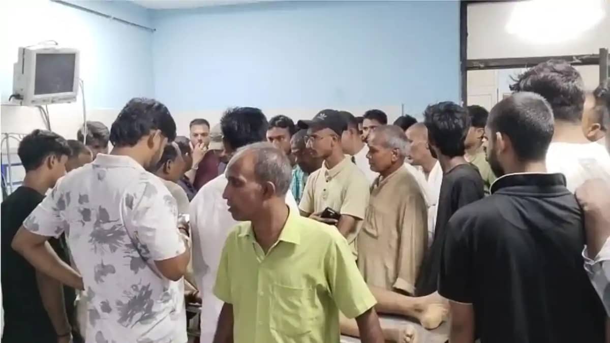 Bihar Crime : भोजपुर में बदमाशों ने गोली मारकर की युवक की हत Bihar Crime : भोजपुर में बदमाशों ने गोली मारकर की युवक की हत