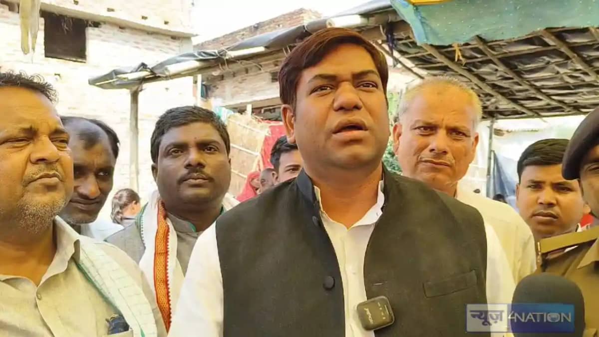 BIHAR NEWS - अगलगी के शिकार पीड़ित परिजनों का दर्द बांटने पह BIHAR NEWS - अगलगी के शिकार पीड़ित परिजनों का दर्द बांटने पह