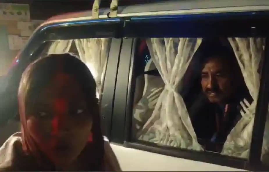 Bihar election - बड़ी मुश्किल में फंसी पवन सिंह की पत्नी ज्य Bihar election - बड़ी मुश्किल में फंसी पवन सिंह की पत्नी ज्य