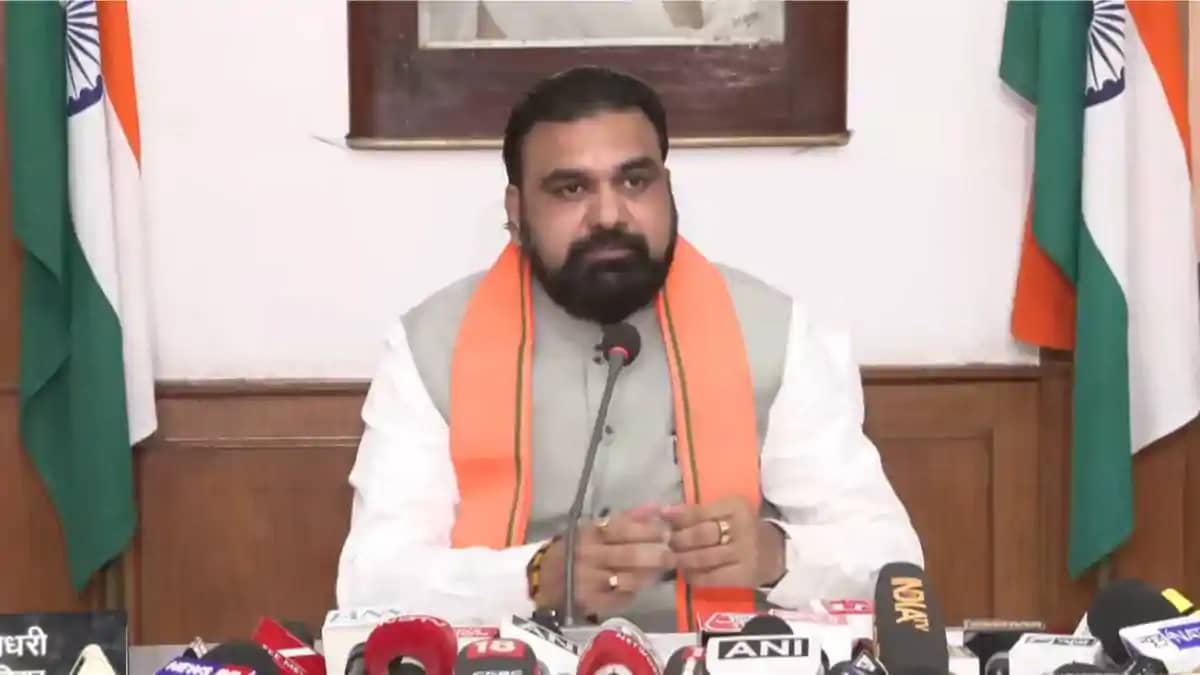 25 वर्षों तक जनसेवा के लिए पीएम मोदी का राज्य मंत्रीपरिषद् न 25 वर्षों तक जनसेवा के लिए पीएम मोदी का राज्य मंत्रीपरिषद् न