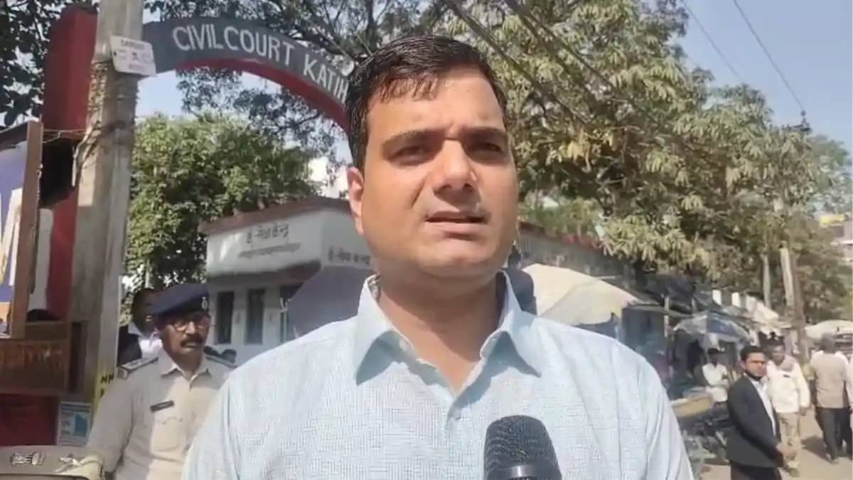 Bihar Crime : कटिहार सिविल कोर्ट को बम से उड़ाने की मिली धमक Bihar Crime : कटिहार सिविल कोर्ट को बम से उड़ाने की मिली धमक