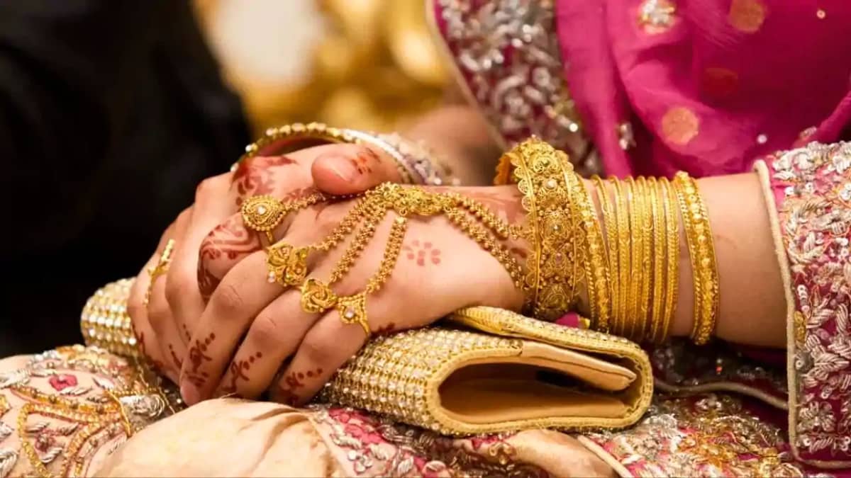 Bihar News : सात फेरों के 9वें दिन ही 'गेम' कर गई नई नवेली द Bihar News : सात फेरों के 9वें दिन ही 'गेम' कर गई नई नवेली द