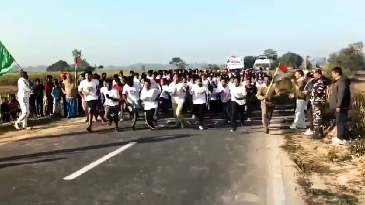 Bihar News : एसएसबी के 62 वें स्थापना दिवस पर भारत-नेपाल सीम Bihar News : एसएसबी के 62 वें स्थापना दिवस पर भारत-नेपाल सीम