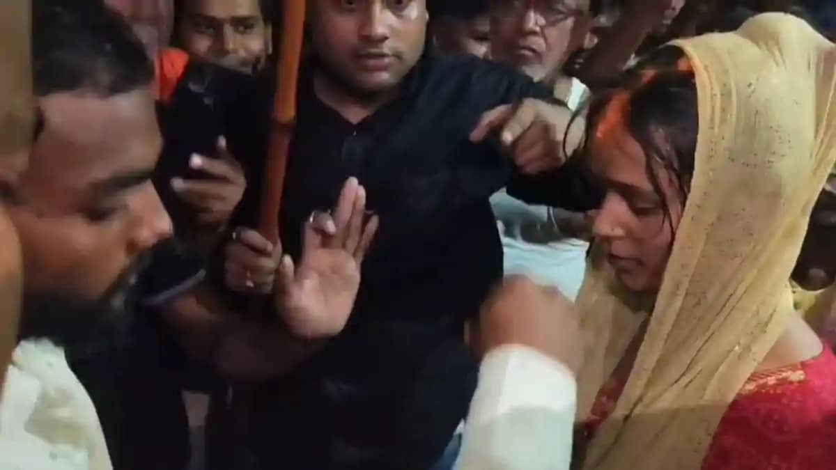 बेतिया में पकड़ाया प्रेमी युगल बेतिया में पकड़ाया प्रेमी युगल