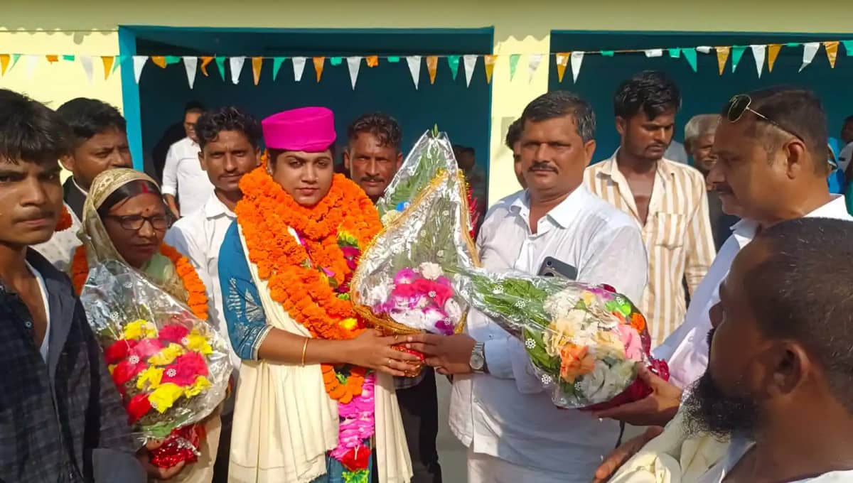 Bihar police - 12 महीने के कार्यकाल में हजारों लोगों का घर ब Bihar police - 12 महीने के कार्यकाल में हजारों लोगों का घर ब