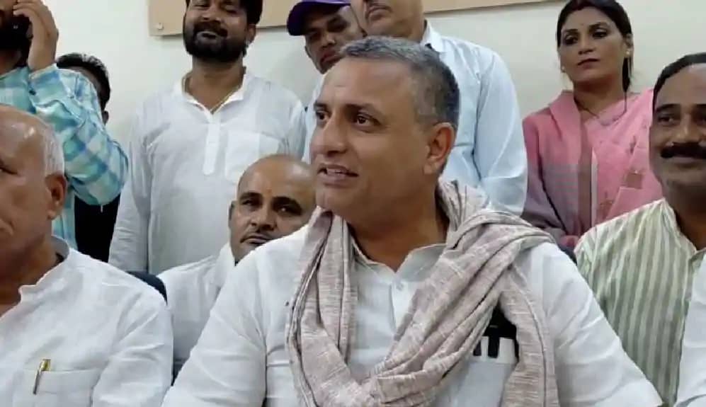 bihar politics - राहुल गांधी-तेजस्वी को अर्बन नक्सल बतानेवाल bihar politics - राहुल गांधी-तेजस्वी को अर्बन नक्सल बतानेवाल