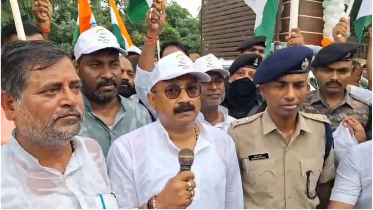 सासाराम में प्रभारी मंत्री डॉ. अशोक चौधरी के नेतृत्व में निक सासाराम में प्रभारी मंत्री डॉ. अशोक चौधरी के नेतृत्व में निक