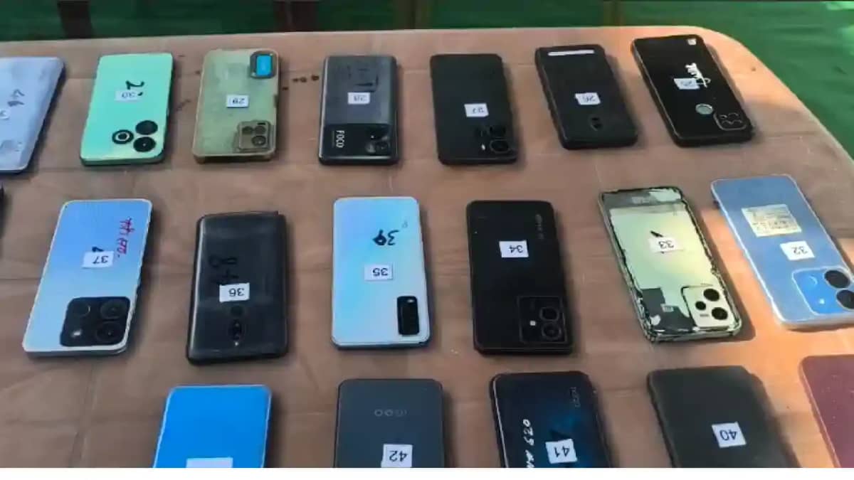 Bihar News : सहरसा पुलिस के ऑपरेशन मुस्कान से 245 लोगों के च Bihar News : सहरसा पुलिस के ऑपरेशन मुस्कान से 245 लोगों के च