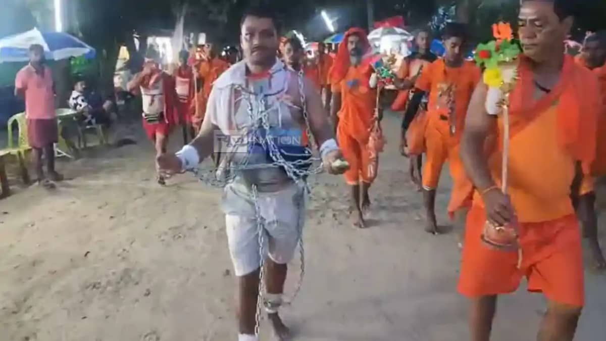 Shambhu went to Devghar Shambhu went to Devghar