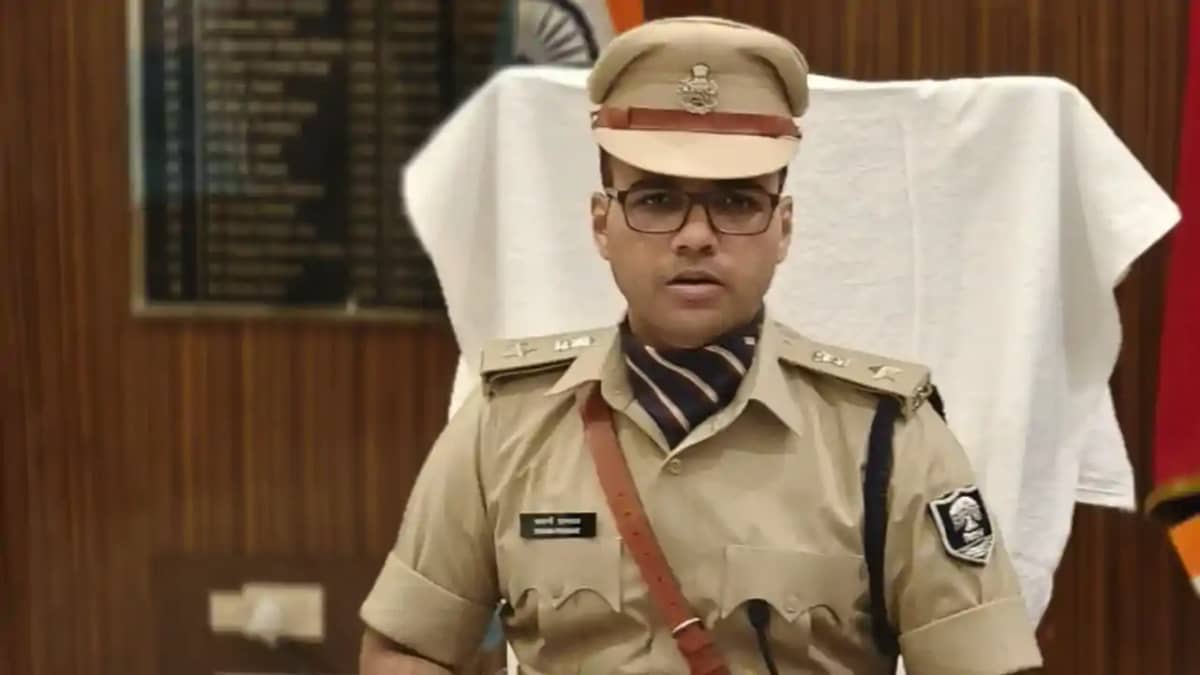 Bihar Crime News : मोतिहारी में साइबर अपराधियों ने एसपी के न Bihar Crime News : मोतिहारी में साइबर अपराधियों ने एसपी के न