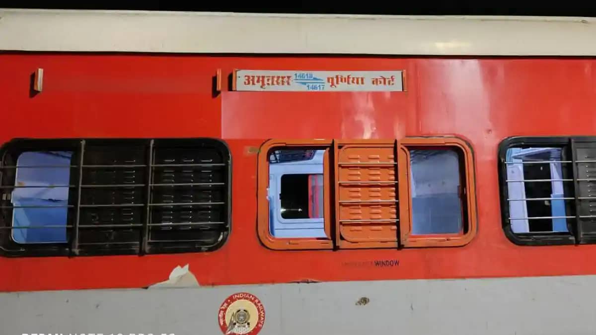 Saharsa Train Seat Dispute Saharsa Train Seat Dispute