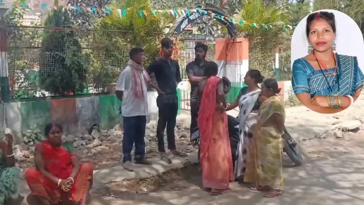 नवादा में दहेज दानवों का तांडव: मोटरसाइकिल के लिए विवाहिता क नवादा में दहेज दानवों का तांडव: मोटरसाइकिल के लिए विवाहिता क