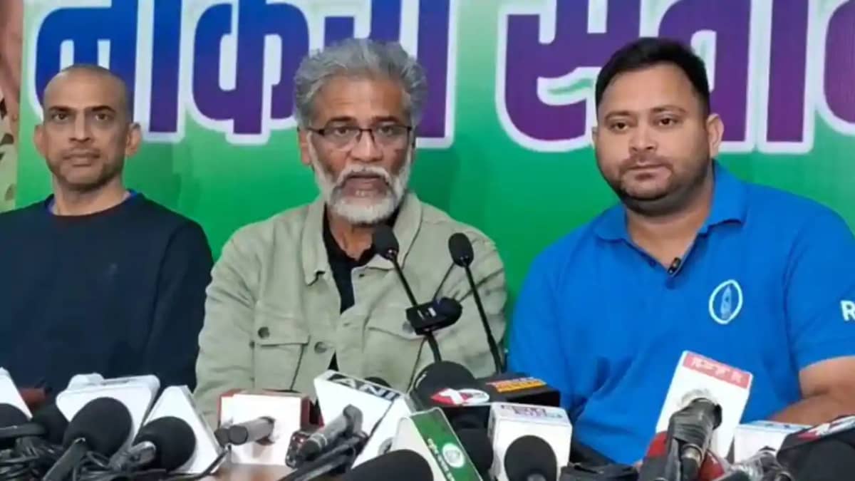 तेजस्वी यादव तेजस्वी यादव