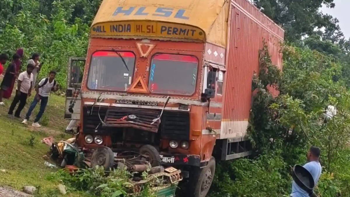 Jharkhand accident news Dehadtangwa Ghati Latehar Jharkhand accident news Dehadtangwa Ghati Latehar