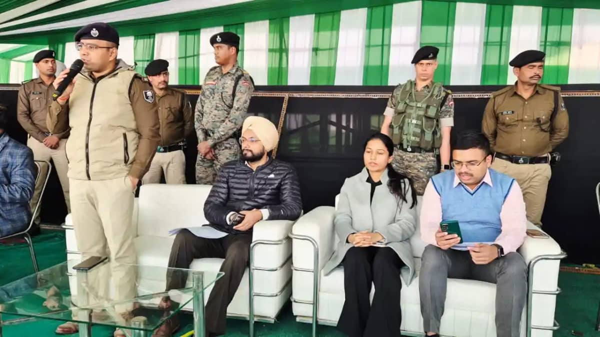 Bihar News : बेतिया से सीएम नीतीश के समृद्धि यात्रा की होगी Bihar News : बेतिया से सीएम नीतीश के समृद्धि यात्रा की होगी
