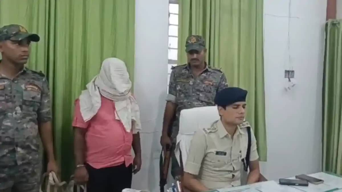 Bihar News : कैमूर के मोहनिया में पुलिस ने की बड़ी कार्रवाई, Bihar News : कैमूर के मोहनिया में पुलिस ने की बड़ी कार्रवाई,