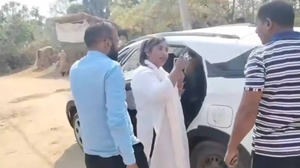 Bihar Woman Official s Abusive Video Sparks Outrage Bihar Woman Official s Abusive Video Sparks Outrage