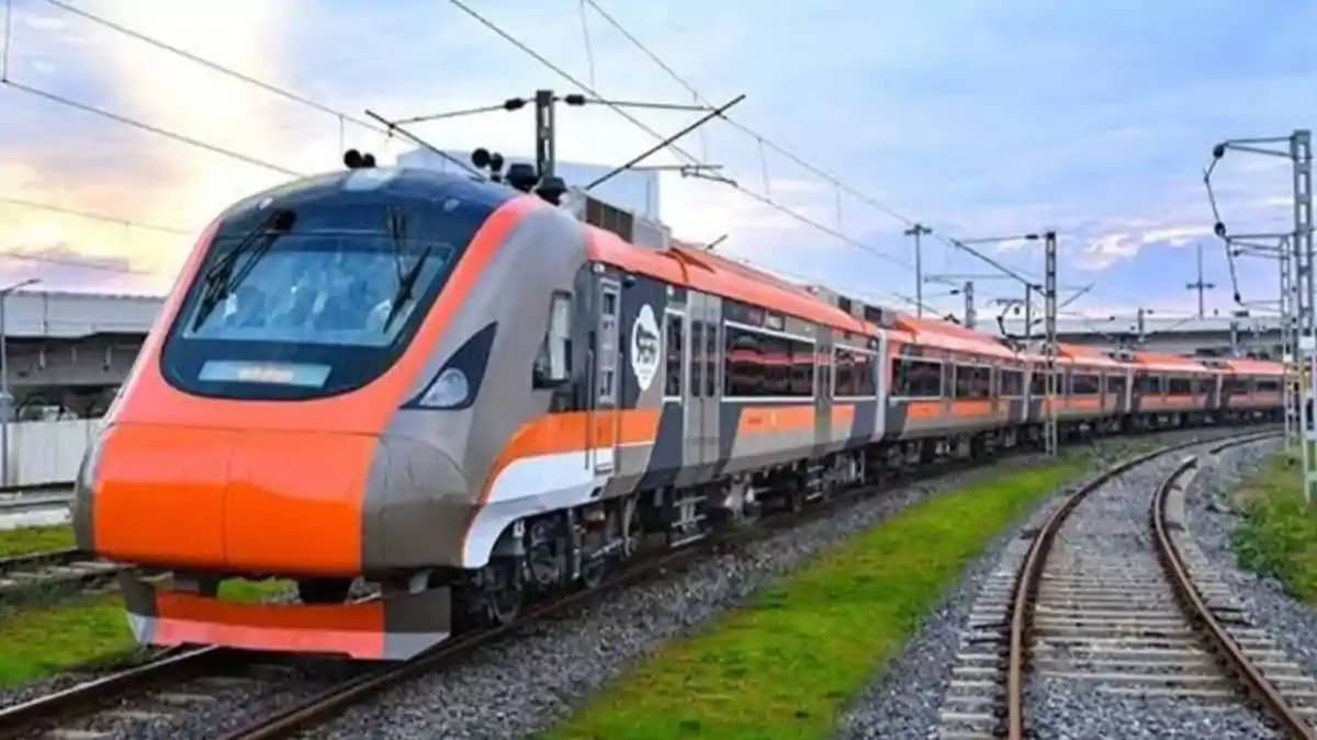 झारखंड को बड़ी सौगात: टाटानगर को मिलेंगी दो नई स्लीपर वंदे भ झारखंड को बड़ी सौगात: टाटानगर को मिलेंगी दो नई स्लीपर वंदे भ
