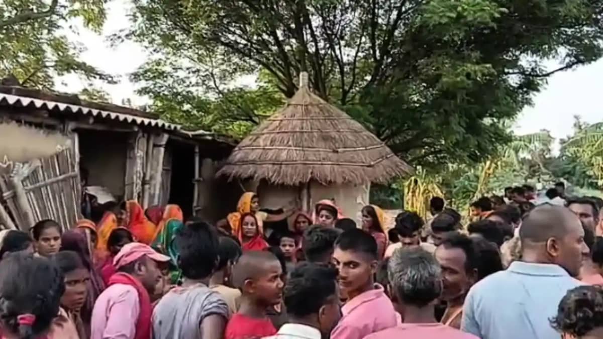 Bihar News : बिहार में आकाशीय बिजली ने बरपाया कहर, बेतिया मे Bihar News : बिहार में आकाशीय बिजली ने बरपाया कहर, बेतिया मे
