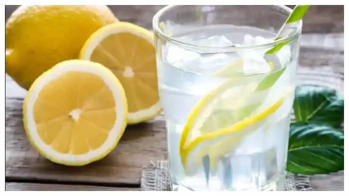 Health Tips: नींबू के हैं कई फायदे, हर दिन इस तरह से करें इस Health Tips: नींबू के हैं कई फायदे, हर दिन इस तरह से करें इस