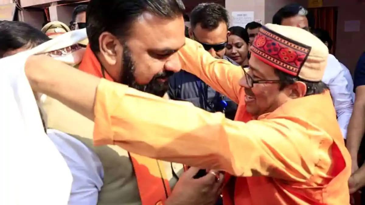सीएम बनने के बाद पहली बार पटना से बाहर निकले सम्राट चौधरी, ब सीएम बनने के बाद पहली बार पटना से बाहर निकले सम्राट चौधरी, ब