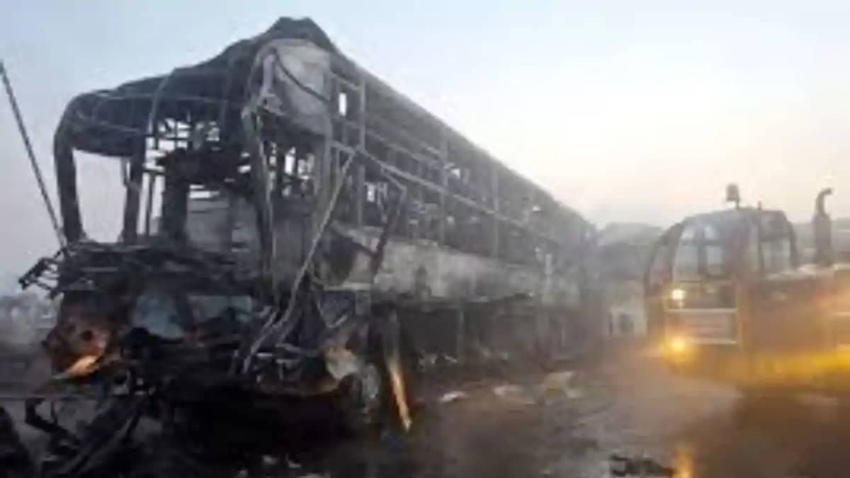 Mathura Expressway Blaze 13 Burnt Mathura Expressway Blaze 13 Burnt