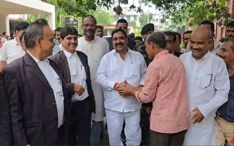 Political News -कोर्ट ने मंत्री संजय यादव को आचार संहिता माम Political News -कोर्ट ने मंत्री संजय यादव को आचार संहिता माम