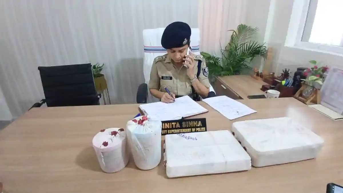 Bihar News : मुजफ्फरपुर पुलिस ने की बड़ी कार्रवाई, चोर की नि Bihar News : मुजफ्फरपुर पुलिस ने की बड़ी कार्रवाई, चोर की नि