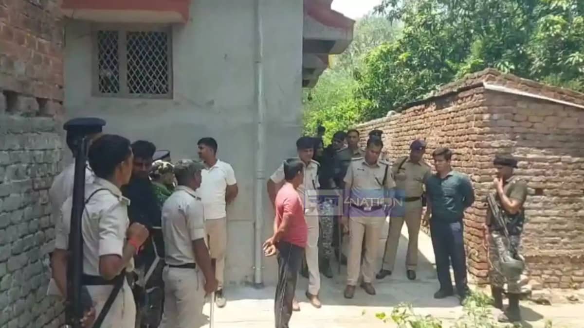 Sand Mafia Opens Fire On Mining Team In Nawada Attack Sand Mafia Opens Fire On Mining Team In Nawada Attack