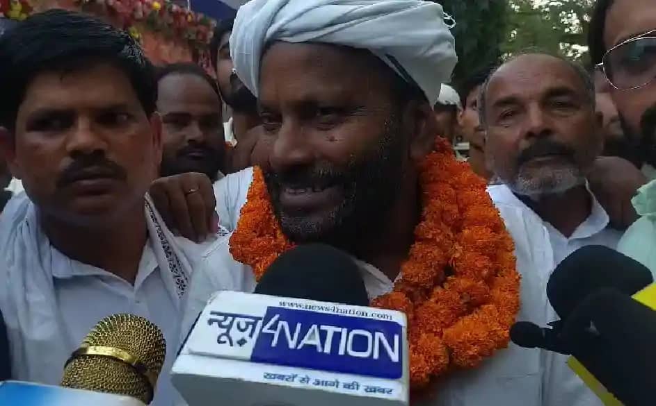 नामांकन के अंतिम दिन 'IP गुप्ता' ने भरा पर्चा, समर्थकों की भ नामांकन के अंतिम दिन 'IP गुप्ता' ने भरा पर्चा, समर्थकों की भ