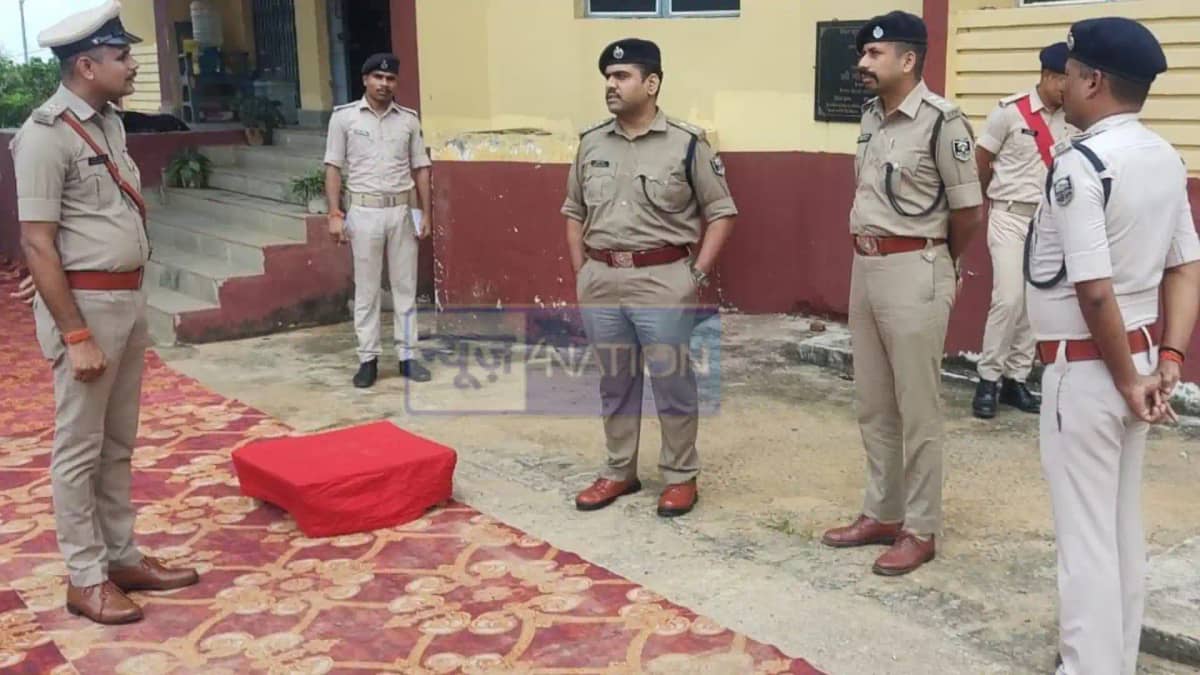 Banka SP Amitesh Kumar Police Station Annual Inspection Banka SP Amitesh Kumar Police Station Annual Inspection