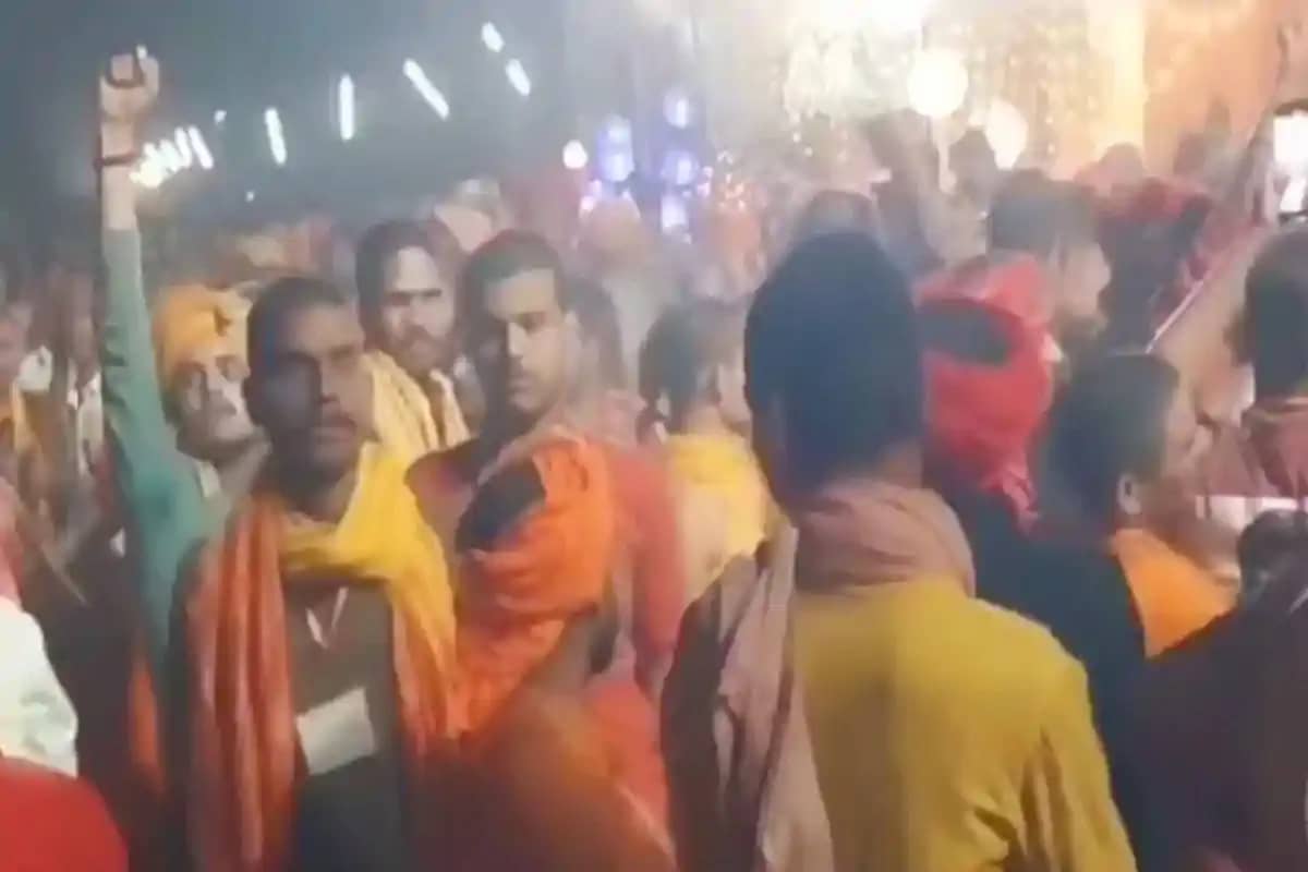 darbhanga pandits ruckus darbhanga pandits ruckus