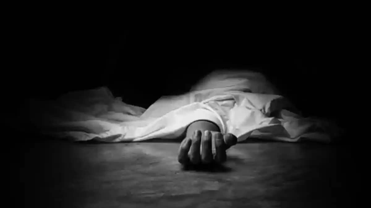 Bihar News : गोपालगंज में स्कूल से लौटकर तालाब में नहाने गए Bihar News : गोपालगंज में स्कूल से लौटकर तालाब में नहाने गए