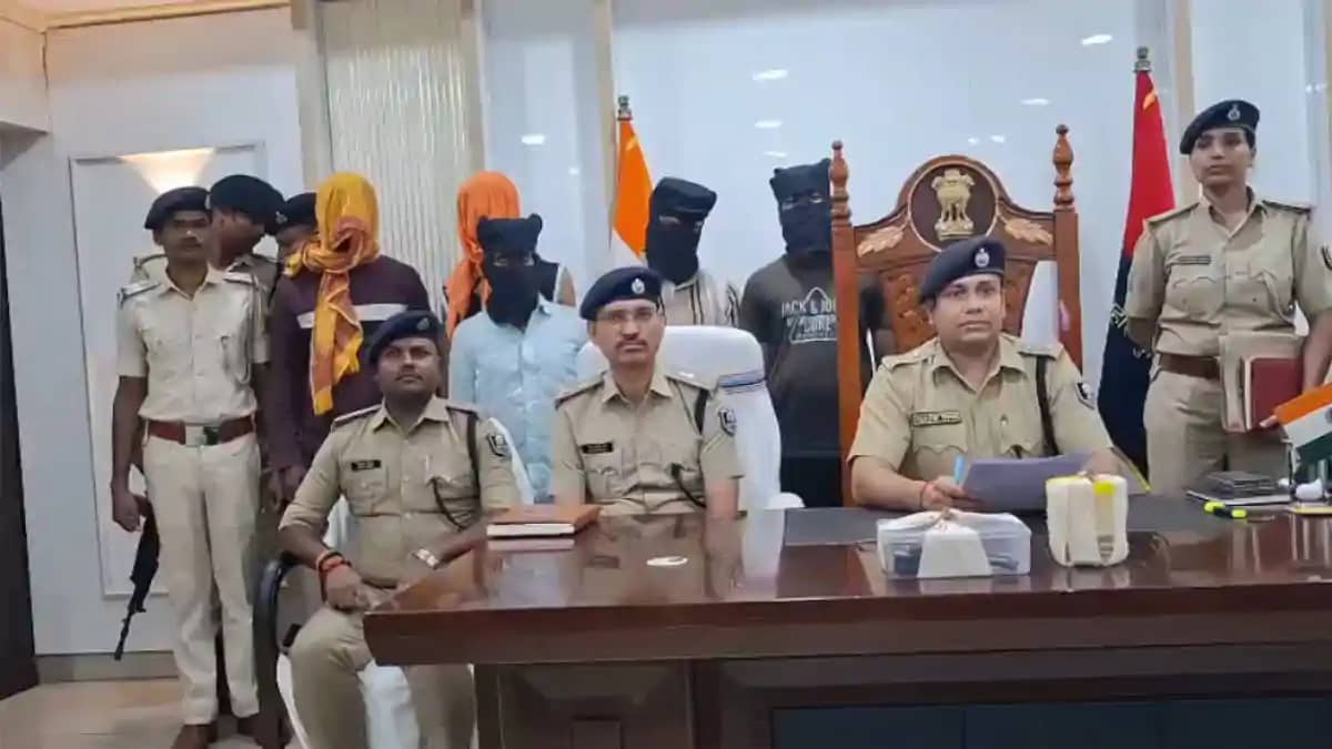 वैशाली में सीएसपी से लूट का खुलासा: पुलिस पर फायरिंग करने वा वैशाली में सीएसपी से लूट का खुलासा: पुलिस पर फायरिंग करने वा