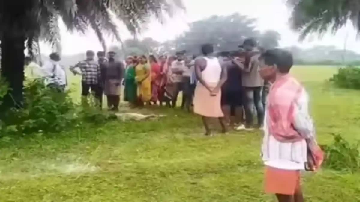 Crime news - विवाहित प्रेमिका की पिटाई बर्दाश्त नहीं कर पाया Crime news - विवाहित प्रेमिका की पिटाई बर्दाश्त नहीं कर पाया
