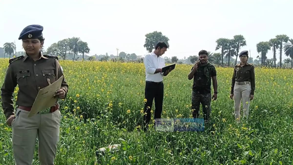 Bihar Crime News : पति के स्वास्थ्य के लिए झाड़-फूंक कराने गय Bihar Crime News : पति के स्वास्थ्य के लिए झाड़-फूंक कराने गय