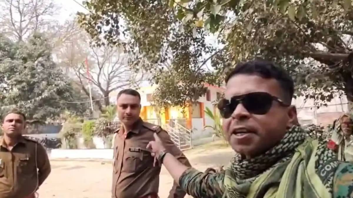 Dial 112 Cop Viral Video Sparks Sensation Dial 112 Cop Viral Video Sparks Sensation
