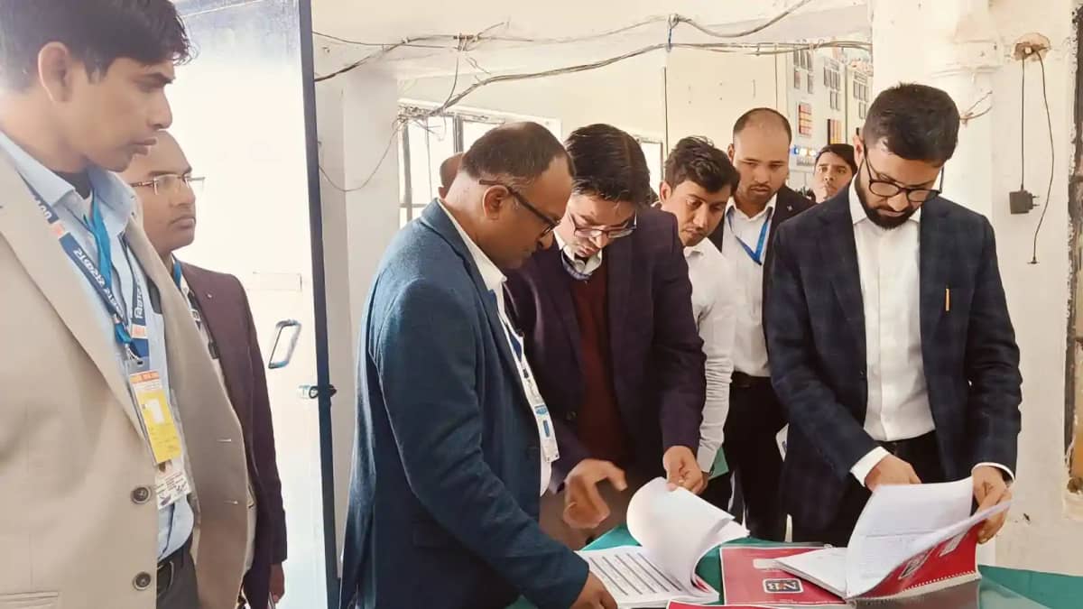 'उपभोक्ताओं की शिकायतों के समाधान में न हो देरी', शिवहर बिज 'उपभोक्ताओं की शिकायतों के समाधान में न हो देरी', शिवहर बिज