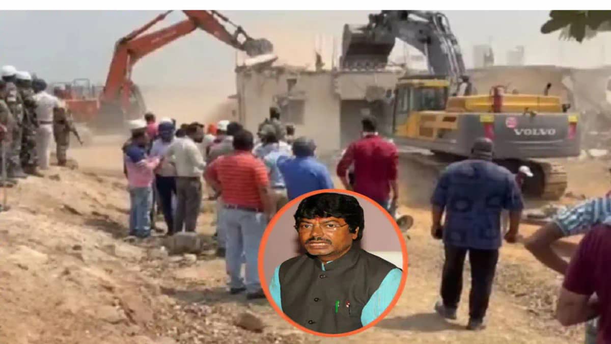 Hazaribagh Former Minister Yogendra Sao House Demolished Hazaribagh Former Minister Yogendra Sao House Demolished