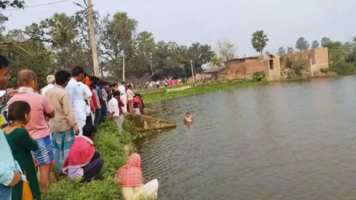 तालाब में तैरते मिले पति-पत्नी के शव, पहले भी की थी जान देने तालाब में तैरते मिले पति-पत्नी के शव, पहले भी की थी जान देने
