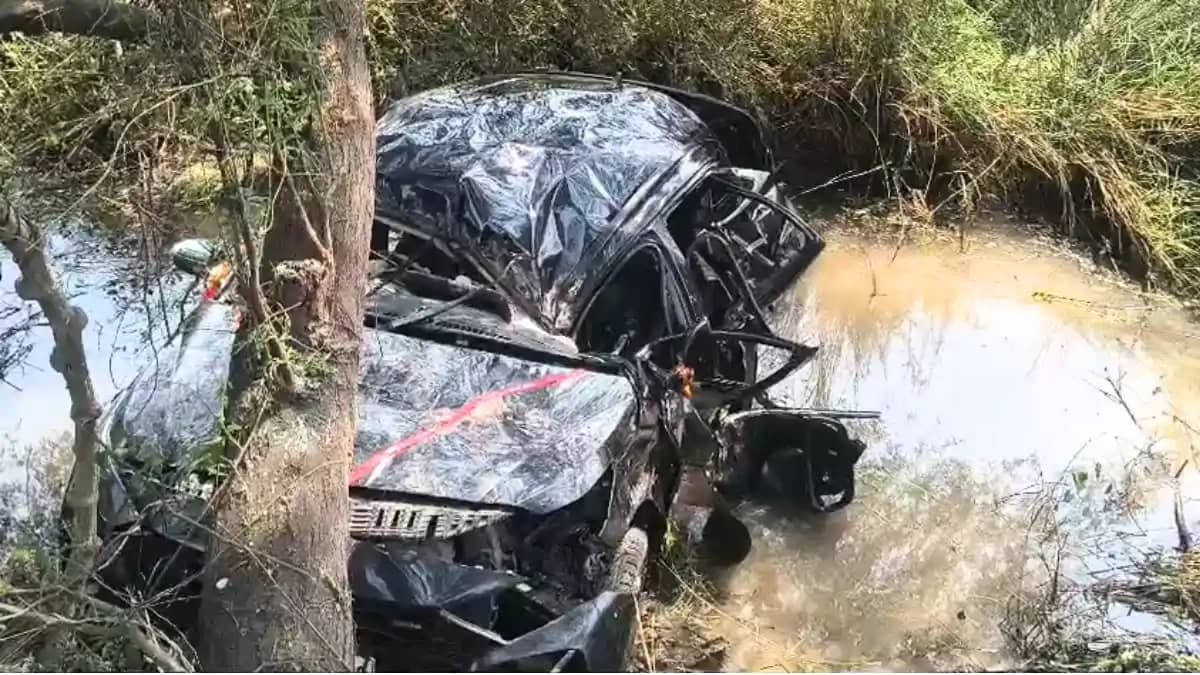 Bihar Road Accident : नालंदा में तेज रफ्तार का कहर, अनियंत्र Bihar Road Accident : नालंदा में तेज रफ्तार का कहर, अनियंत्र