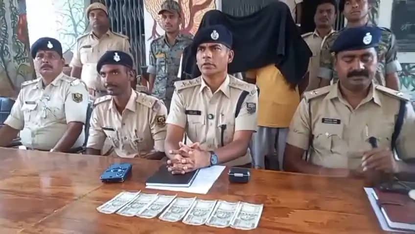 Bihar CRime - त्योहारों में जाली नोटों को खपानेवाला गिरोह सक Bihar CRime - त्योहारों में जाली नोटों को खपानेवाला गिरोह सक