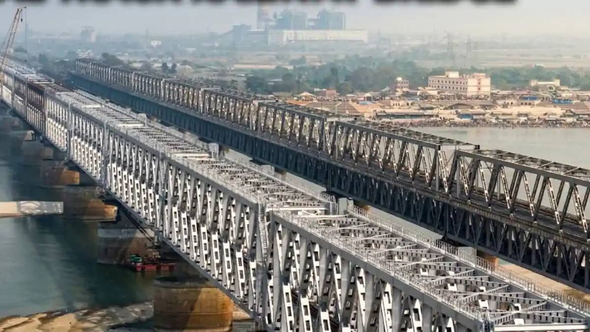 Mega Rail Block in Bihar Mokama Mega Rail Block in Bihar Mokama